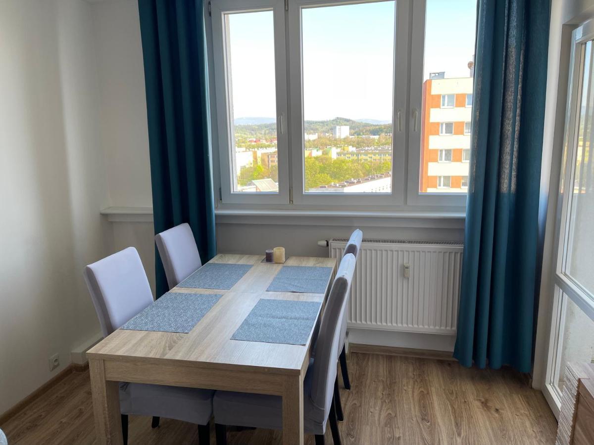 Apartament Z Widokiem Jelení Hora Exteriér fotografie